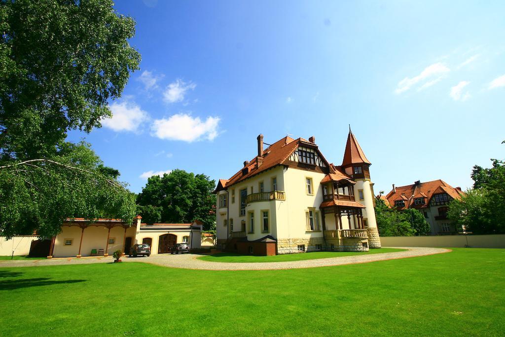 Hotel Palacyk Legnica Exterior photo